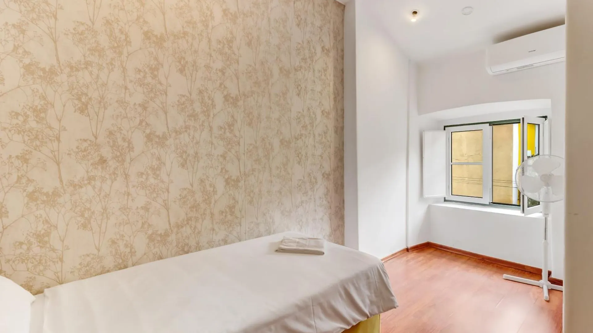 Liberty Duplex Apartment Lisbon